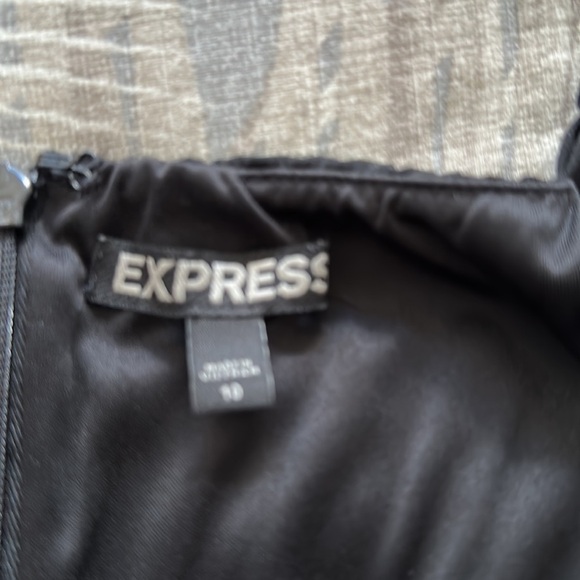 Sexy little black dress! - Picture 5 of 6